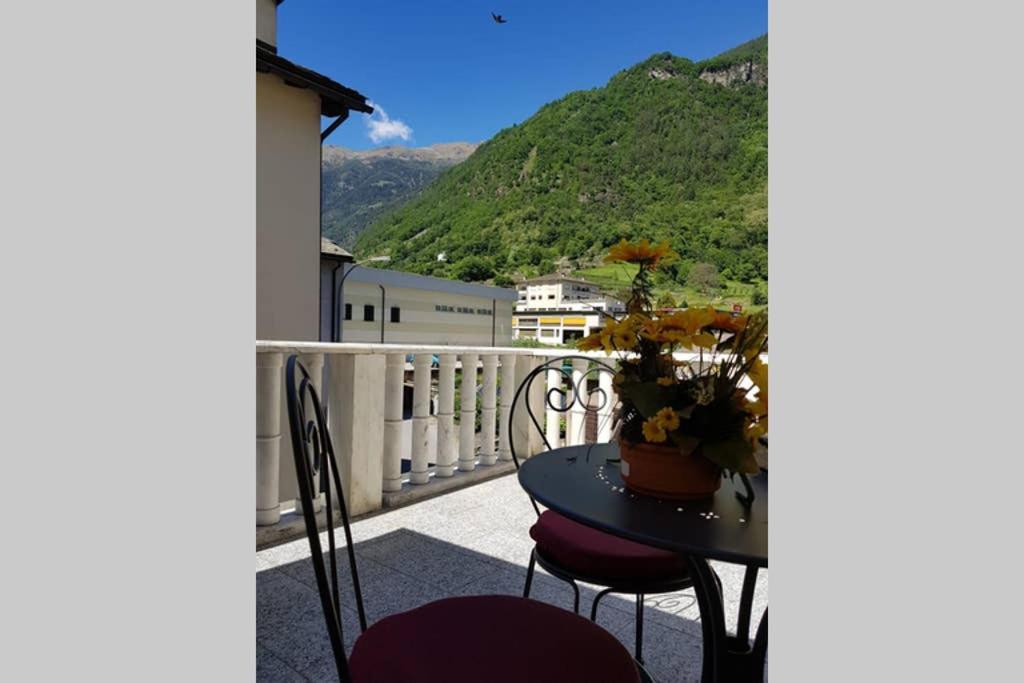 CampascioBezauberndes Haus Fuer Erholsame Ferien Im Puschlav别墅 外观 照片