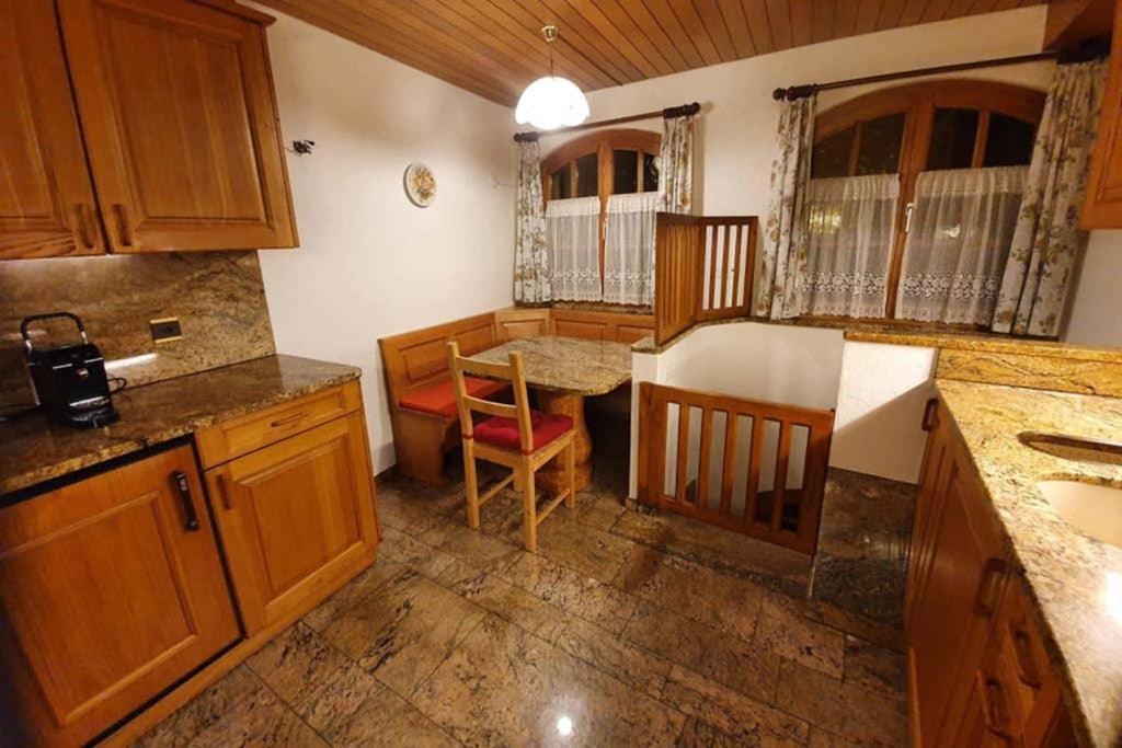 CampascioBezauberndes Haus Fuer Erholsame Ferien Im Puschlav别墅 外观 照片